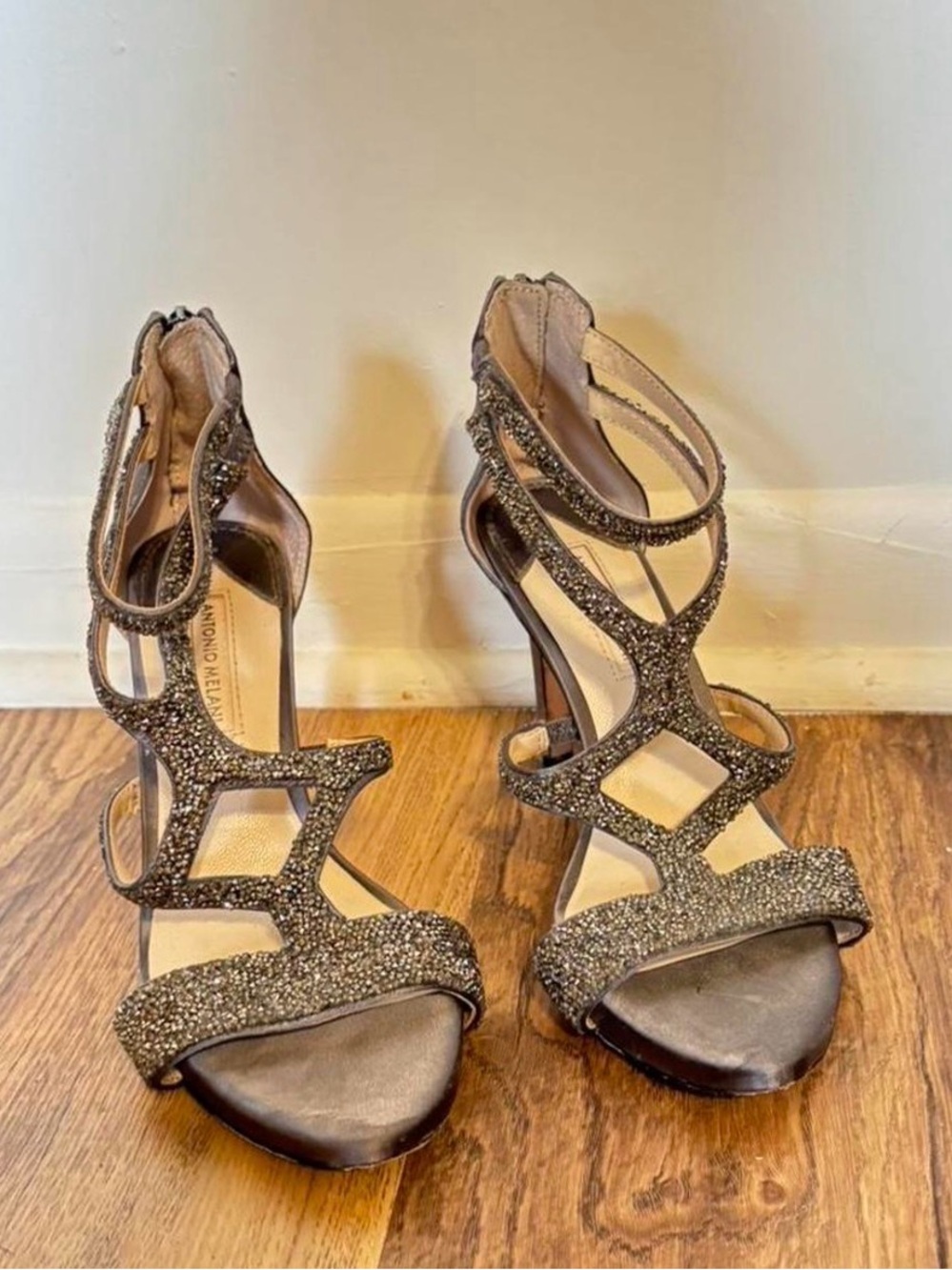 Antonio Melani pumps
